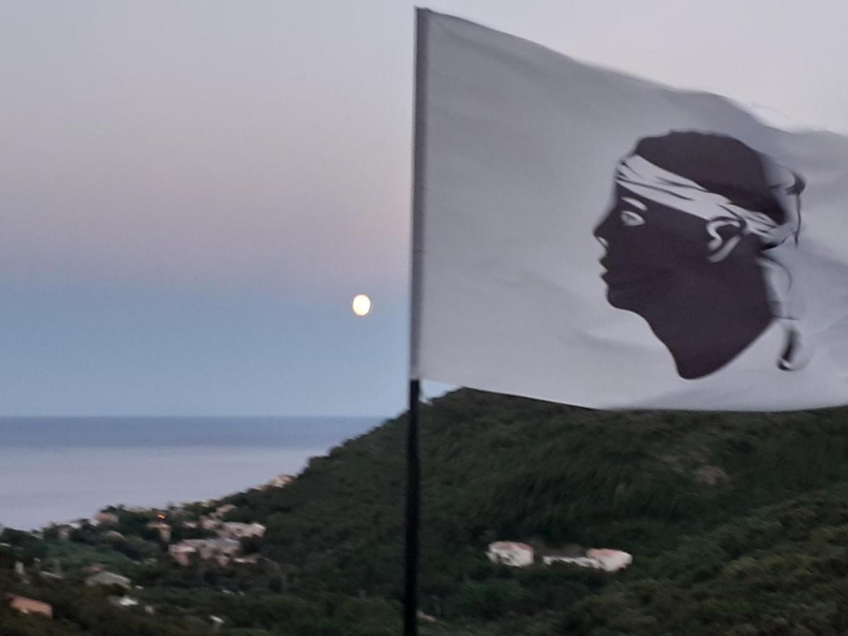 Cap Corse Uribellinu 1, Petit Dejeuner Partine Eksteriør bilde
